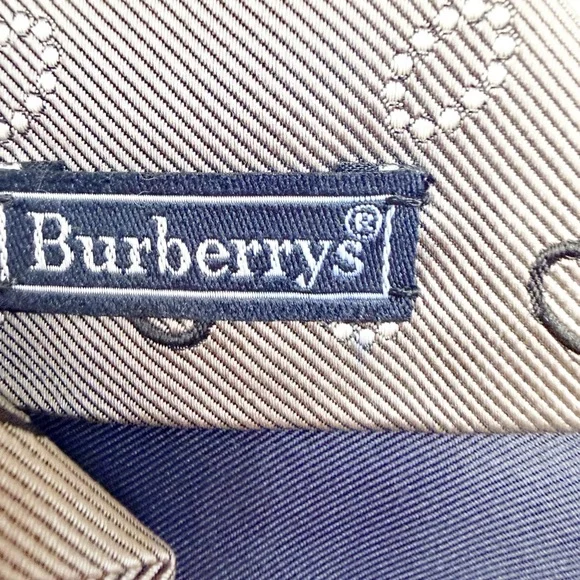 Vintage Burberrys Patterned Gray Tie with Solid Dark Gray and Dotted White Ovals - Picture 3 of 11